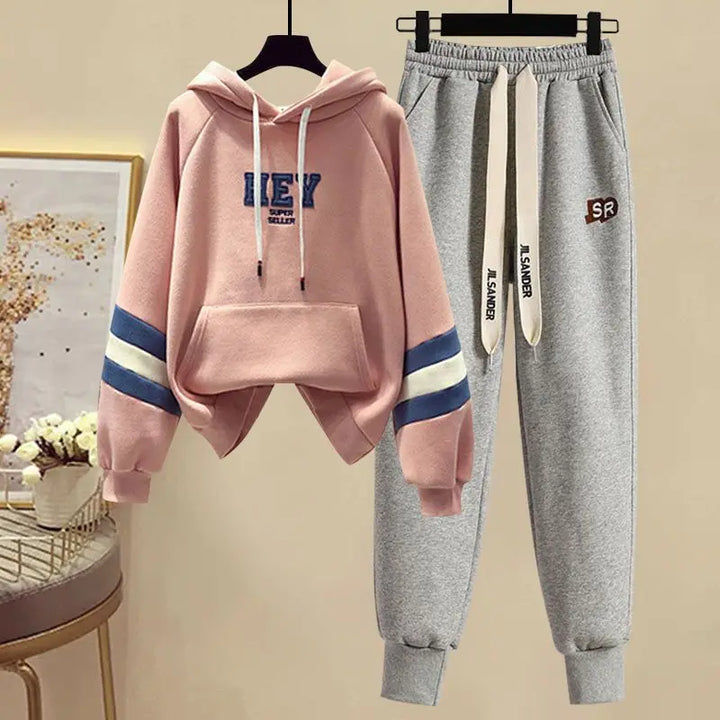 Sports Set for Women in Spring and Autumn New Korean Version Color Blocking Hooded Top Casual Pants Age Reducing Two-piece Set