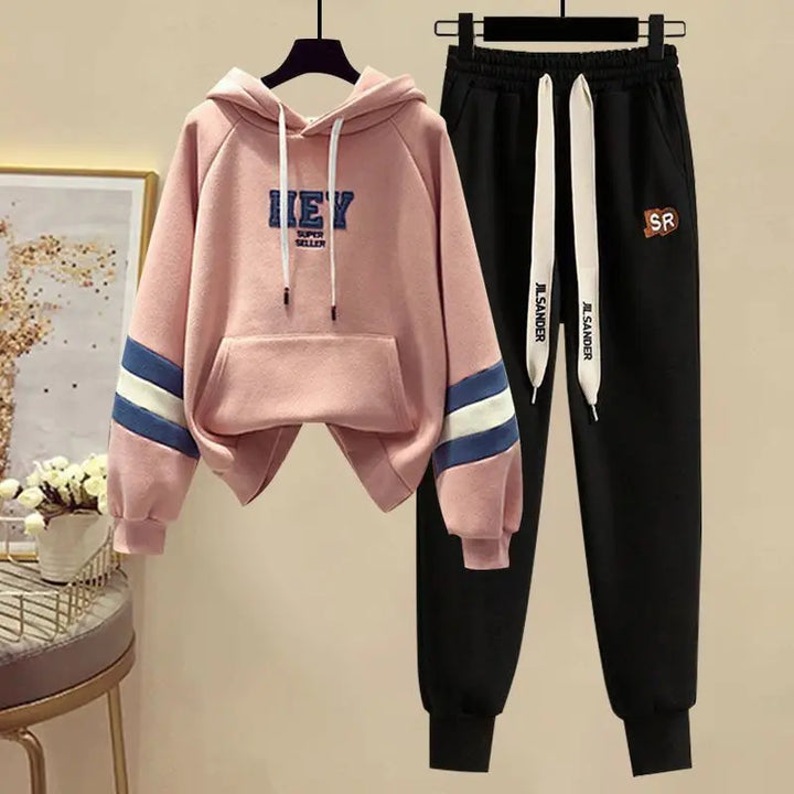 Sports Set for Women in Spring and Autumn New Korean Version Color Blocking Hooded Top Casual Pants Age Reducing Two-piece Set